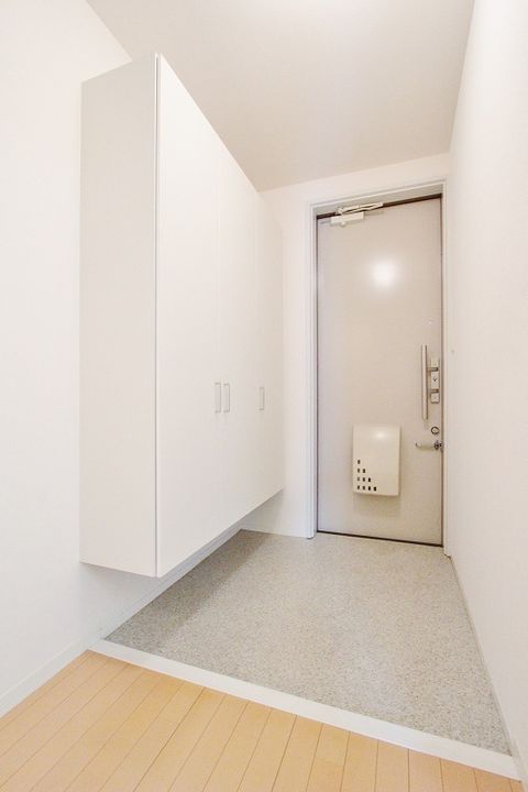 ガーデニアグランの玄関