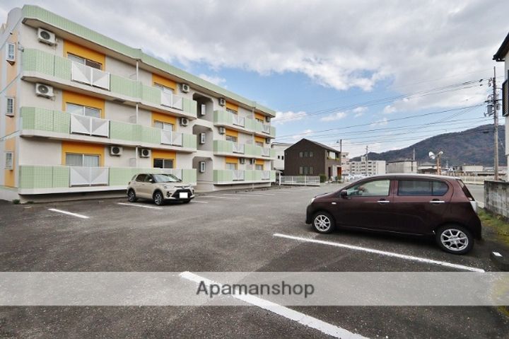 モワ・ジュールのその他画像