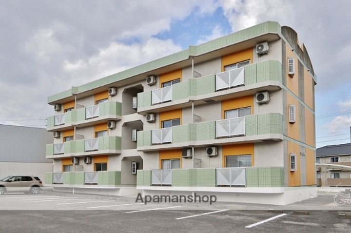 モワ・ジュールの外観