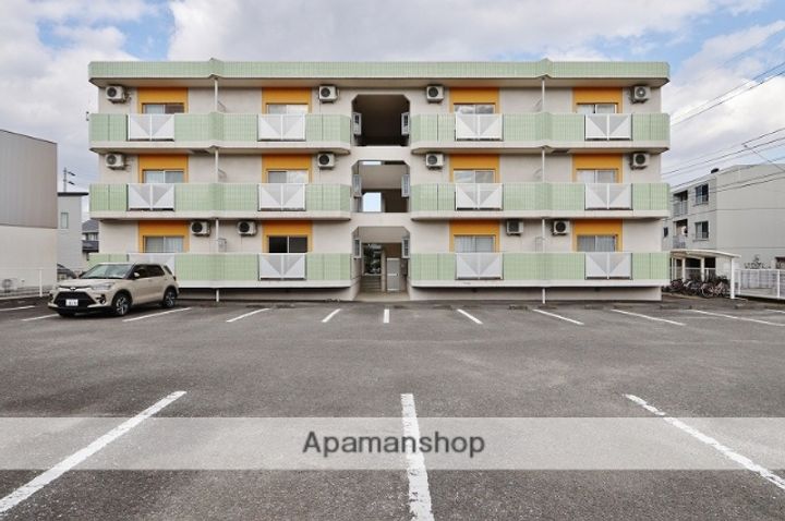 モワ・ジュールの外観