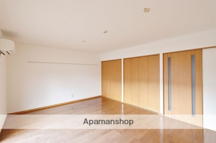 モワ・ジュールの内装