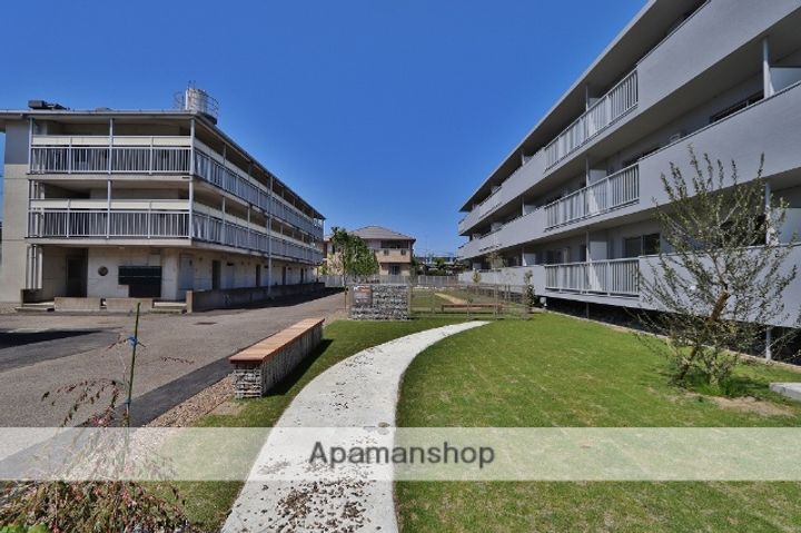 ハコニス・アパートメントA207の外観