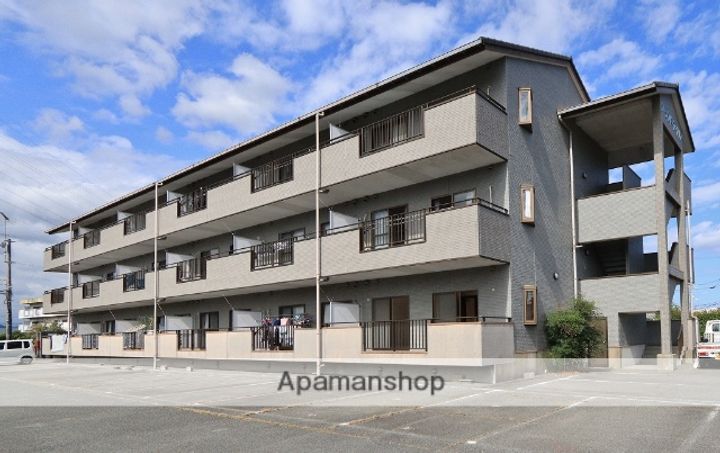 グランドアイリス307の外観