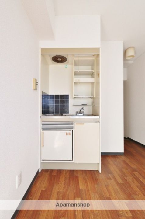 プチメゾン南佐古102のキッチン