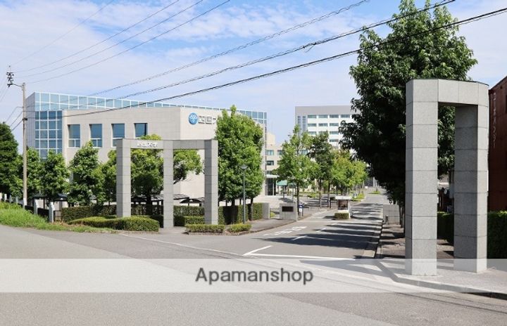 ピース・ヴィエントの周辺