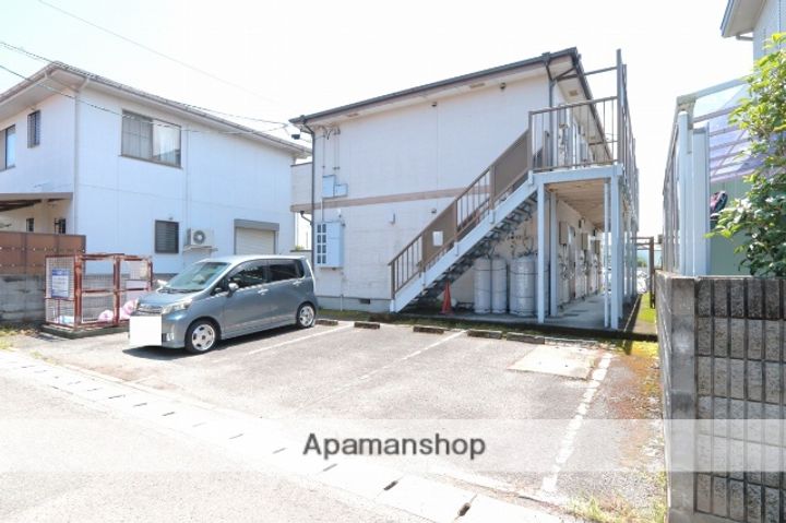 ハイツレーベ202の外観