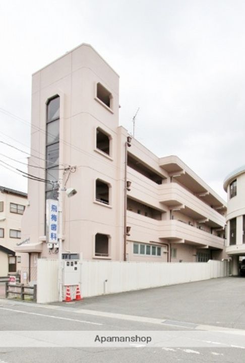 リベール鴨島302の外観