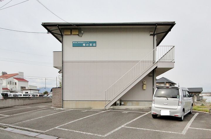 椎の宮荘203の外観