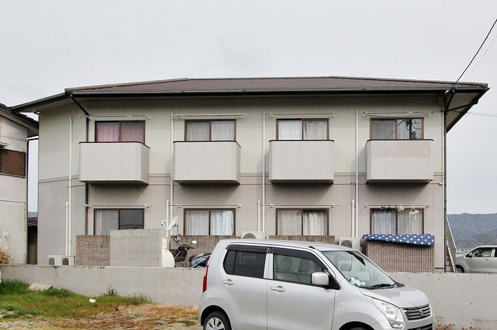 椎の宮荘203の外観