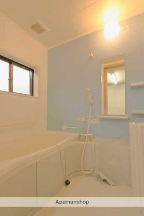 徳島県吉野川市鴨島町西麻植字江川(一戸建)の賃貸物件の風呂