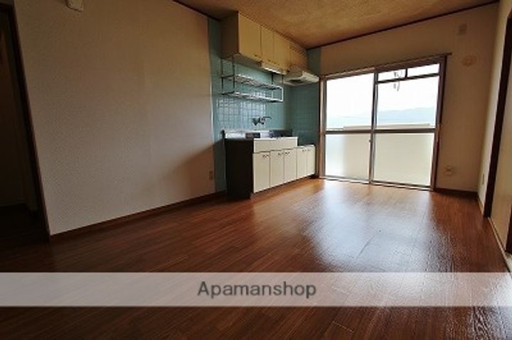 ラウムズパーク405の居間