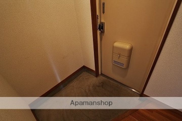 ラウムズパーク405の玄関