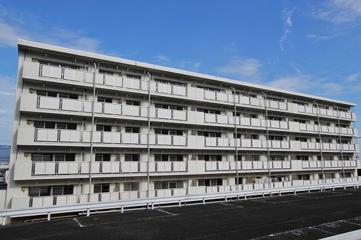 ビレッジハウス鴨島2号棟の外観