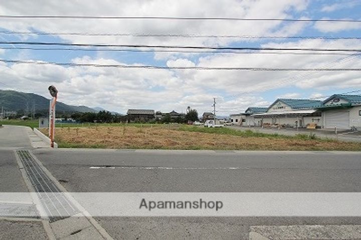 徳島県吉野川市鴨島町上下島の賃貸マンションの周辺