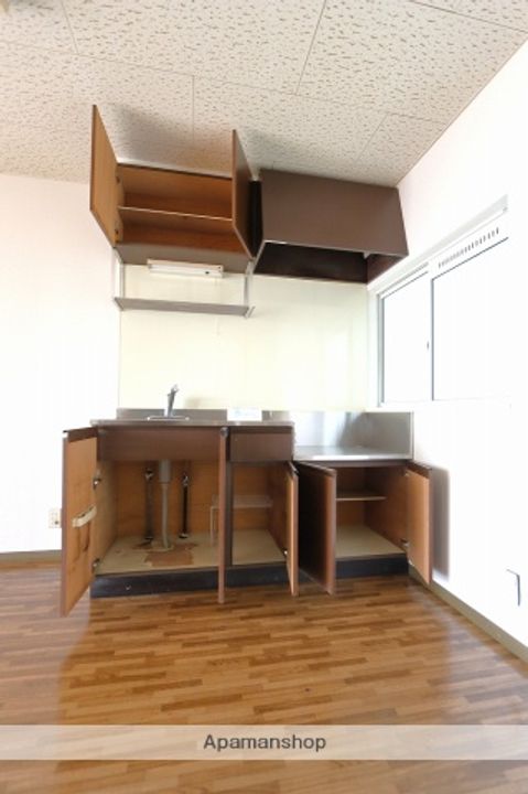 ファミール北庄台102の内装