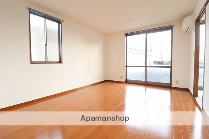 ラネージュⅠⅡⅠ-201の居間