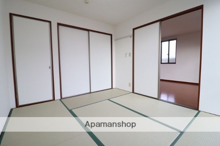 ラネージュⅠⅡⅠ-201の居間