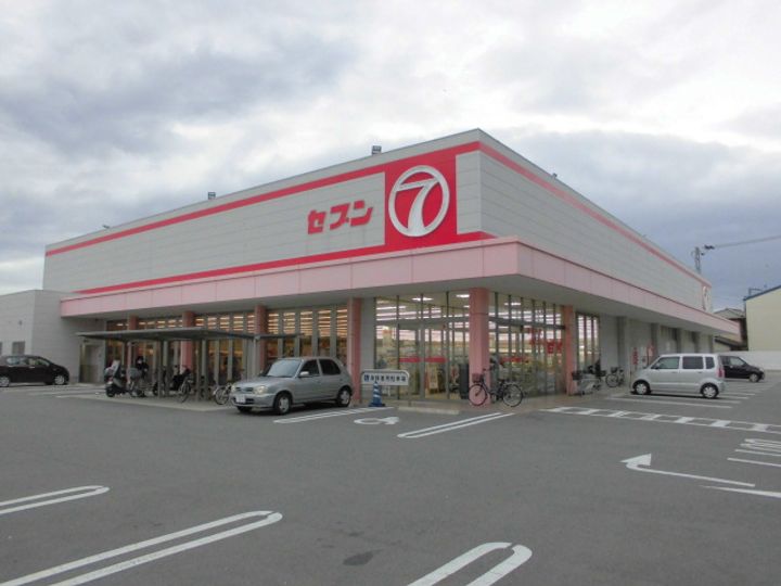 ロン・ラポール D棟の周辺