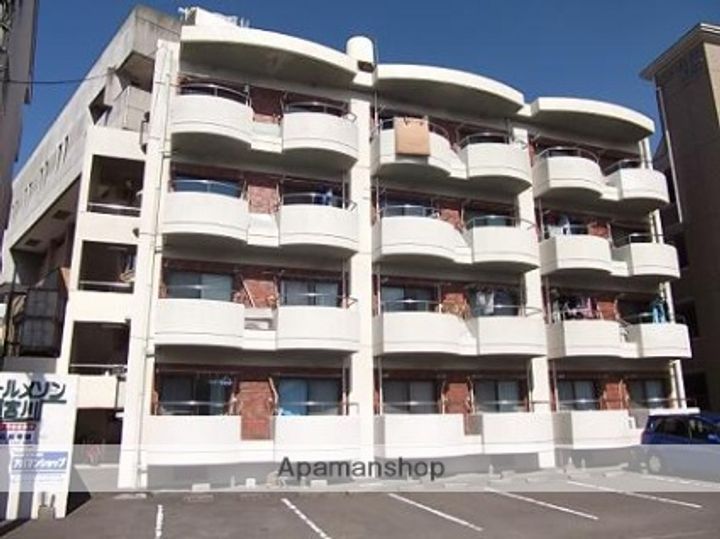 パールメゾン宮川206の外観