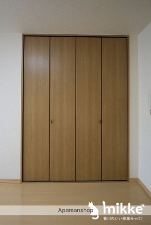 BIGBAN106号室の内装