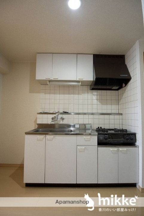 BIGBAN106号室のキッチン