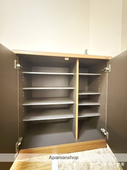 カーサ仏生山303の内装