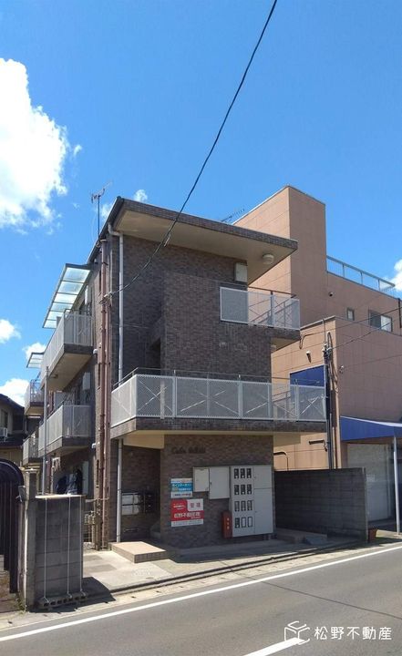 カーサ仏生山303の外観