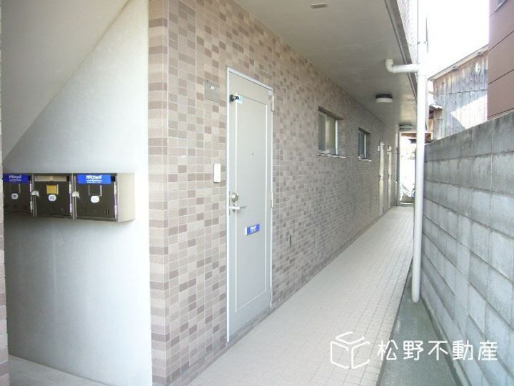 カーサ仏生山303の外観