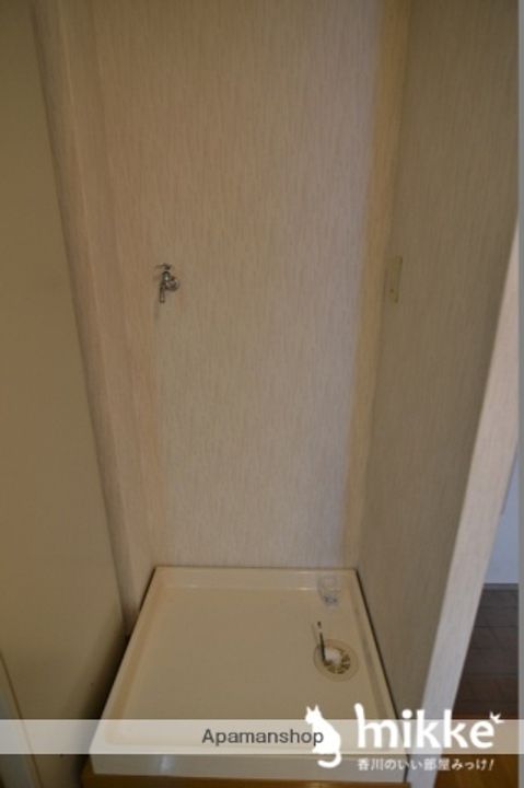 グランドジョラス306号室の内装