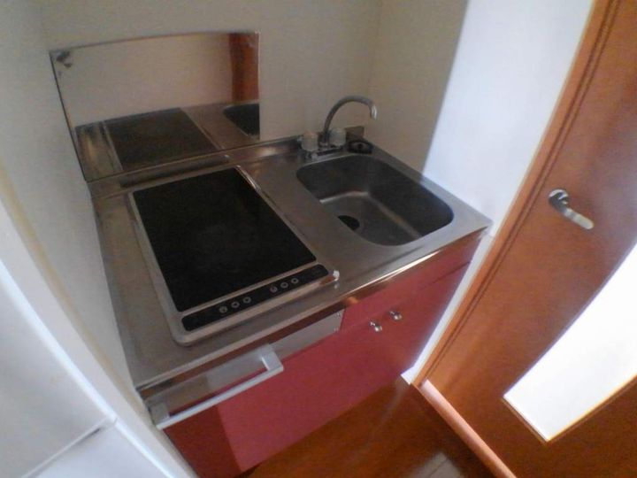 レオパレスComfort106のキッチン