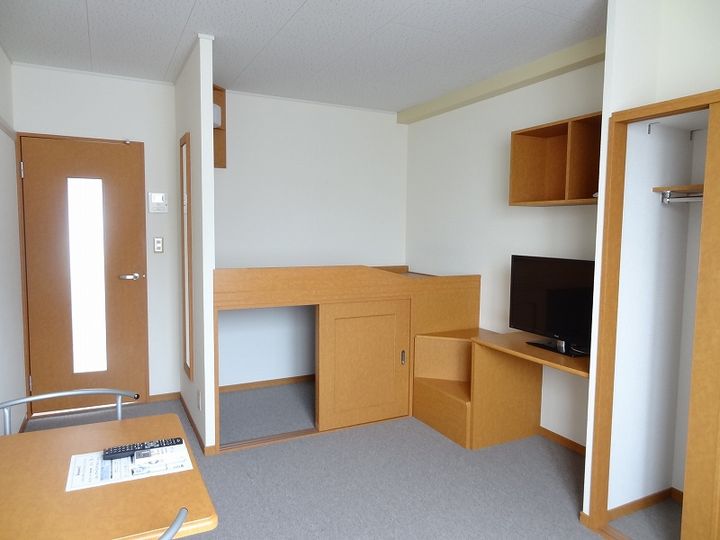 レオパレスエスペーロ・I205の居間