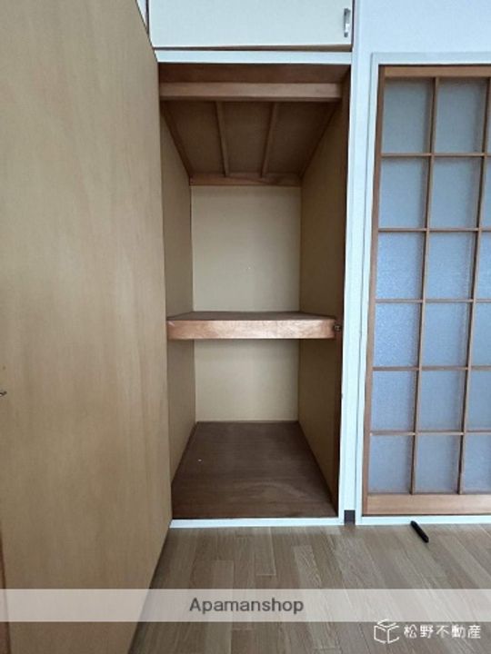 エルディム中村103の内装