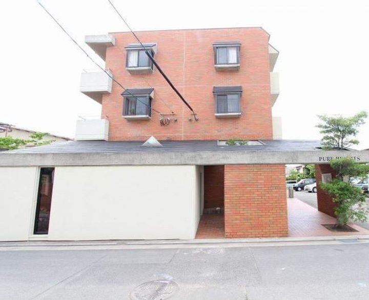 ピュアハイツの外観