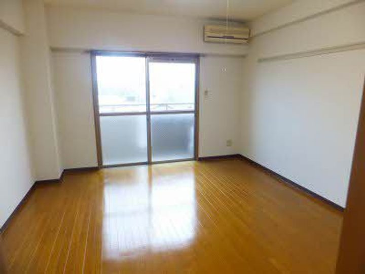 レーベンスクエアの居間