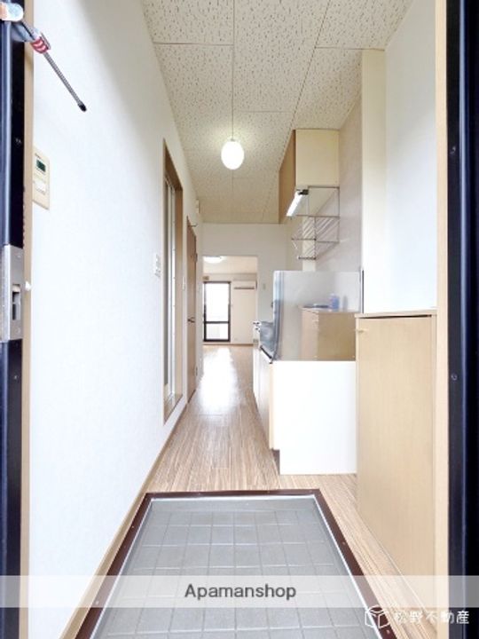 サンビレッジの玄関