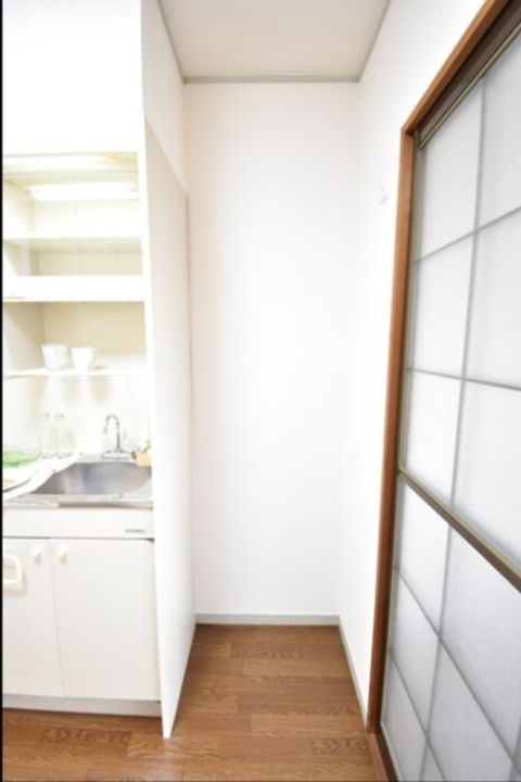 シャトル西春日 B棟の内装