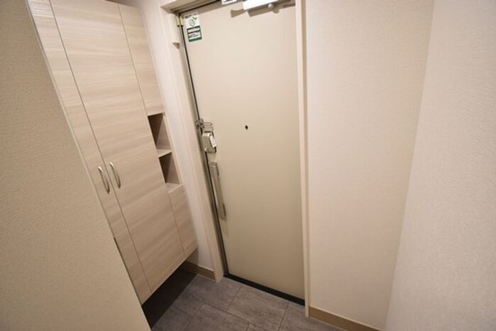 アルチェヴィータの玄関