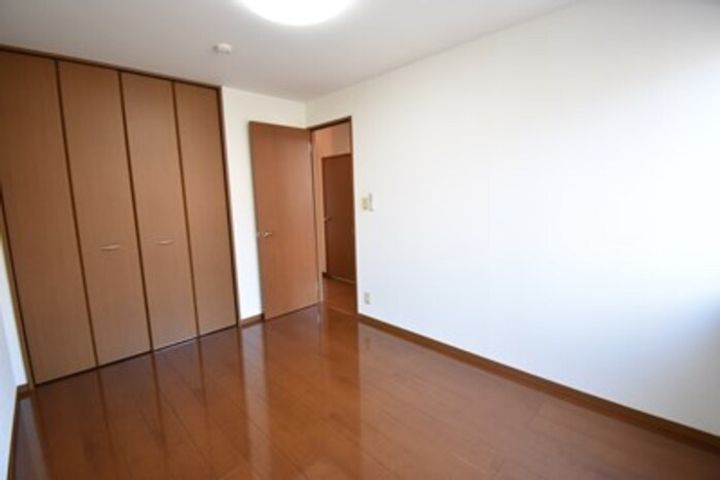 ユイマールガーデンII A棟の内装