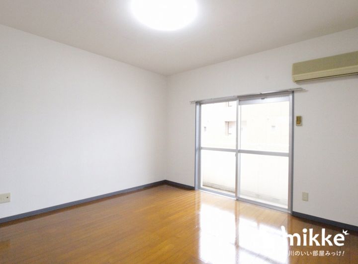 ガーデンハイツ三名弐番館206の内装