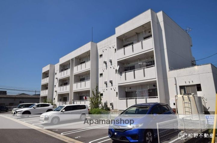 吉原マンションの外観