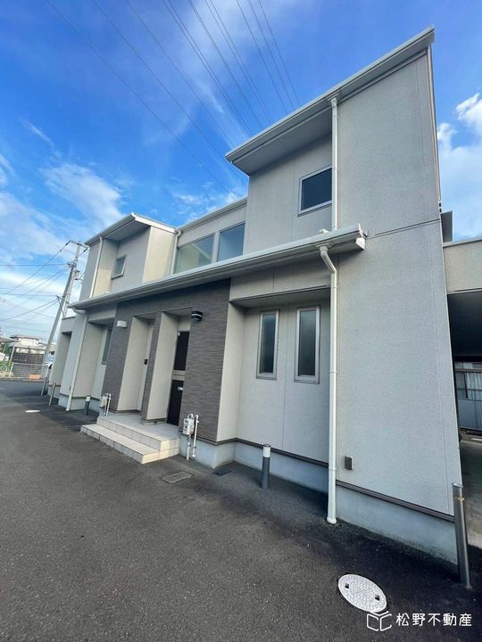 香川県高松市伏石町(一戸建)の賃貸物件戸建ての外観