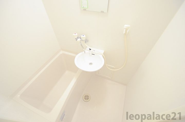 レオパレスアーク205の風呂