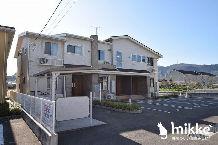 サン・ハーモニーCの外観