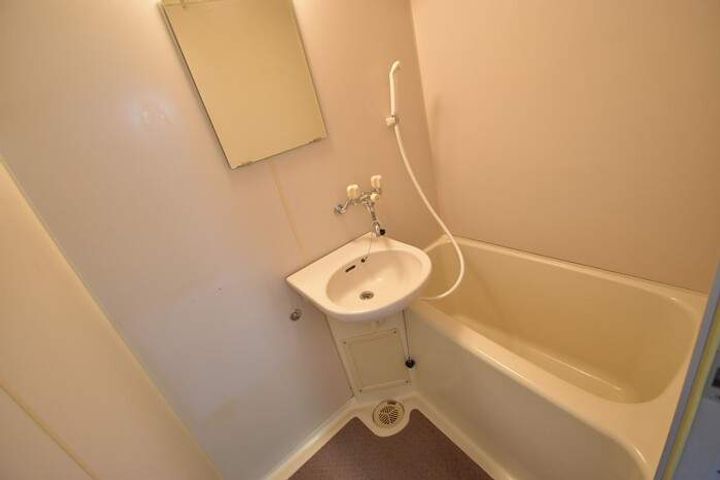 コンフォート屋島の風呂