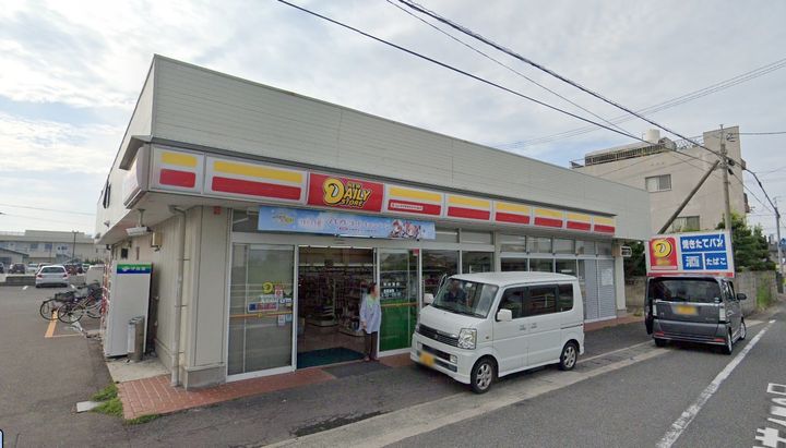 シャトル西春日 B棟の周辺