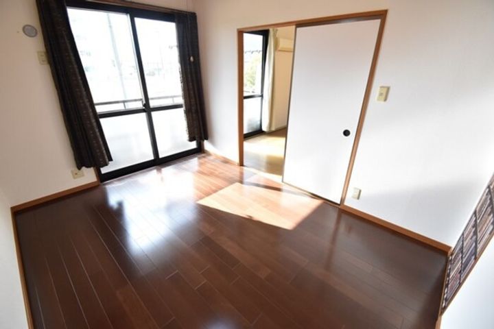 フリータウン香東 A棟の内装