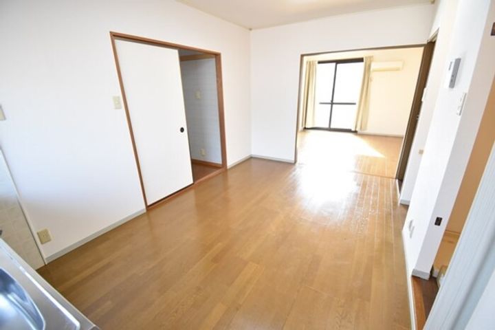 フリータウン香東 A棟の内装