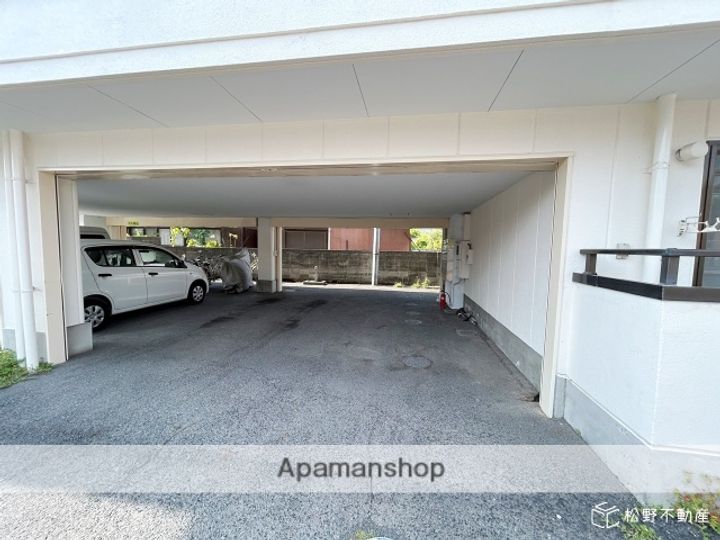 アーバンパレス205の外観