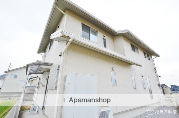 香川県高松市三谷町(一戸建)の賃貸物件戸建ての外観