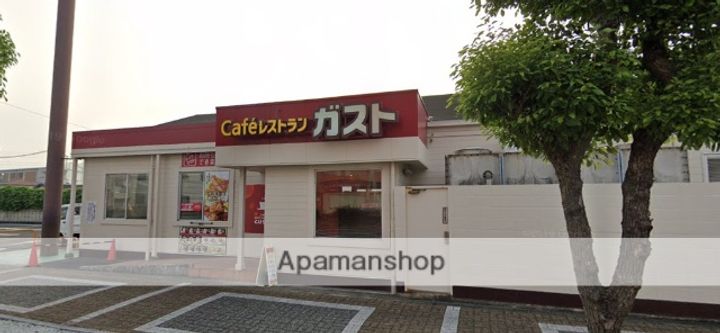 ファミール徳常の周辺